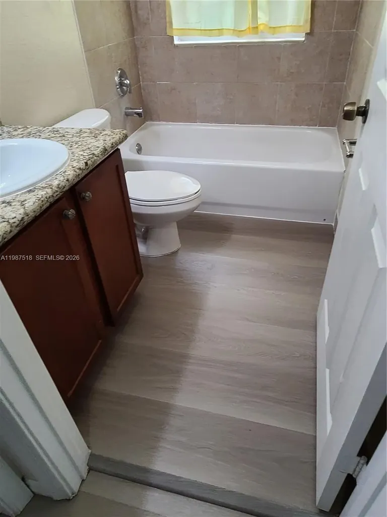 3071 Riverside Drive Coral Springs FL 33065