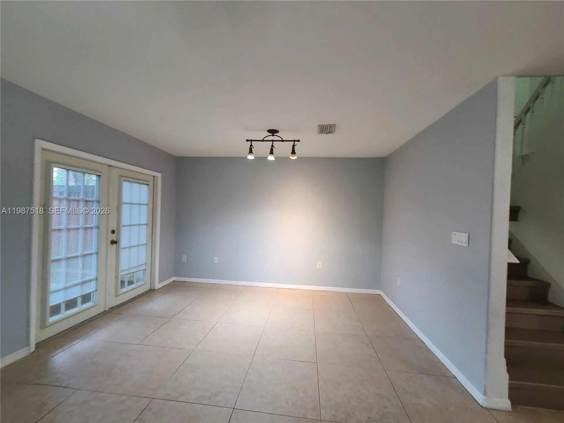 3071 Riverside Drive Coral Springs FL 33065