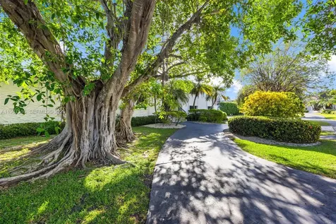 14615 SW 77th Court Palmetto Bay FL 33158