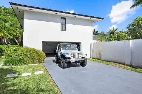 14615 SW 77th Court Palmetto Bay FL 33158