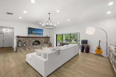 14615 SW 77th Court Palmetto Bay FL 33158