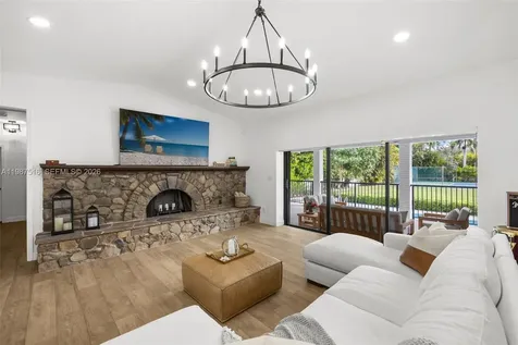 14615 SW 77th Court Palmetto Bay FL 33158