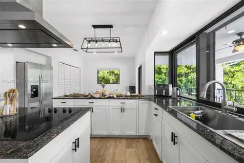 14615 SW 77th Court Palmetto Bay FL 33158