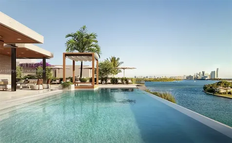 10141 E Bay Harbor Drive Bay Harbor Islands FL 33154
