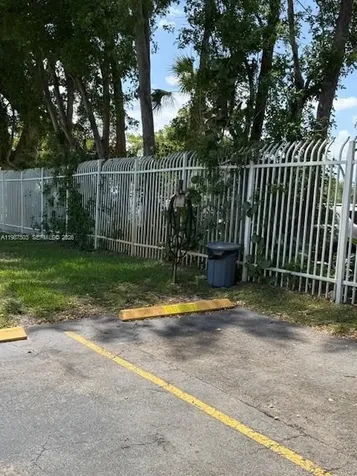3910 Inverrary Boulevard Lauderhill FL 33319