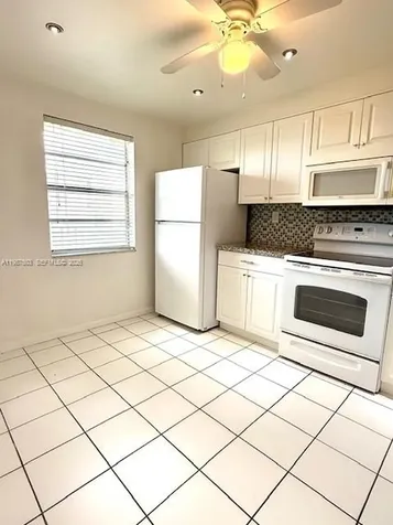 3910 Inverrary Boulevard Lauderhill FL 33319