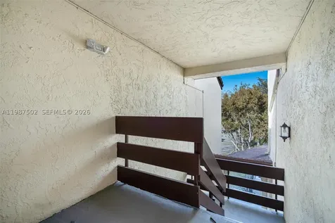 9040 SW 125th Avenue Miami FL 33186