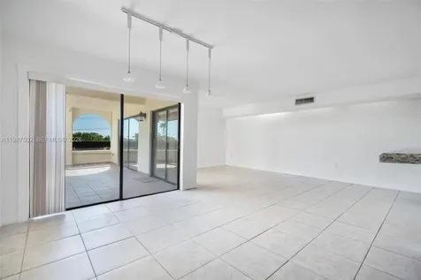 9040 SW 125th Avenue Miami FL 33186