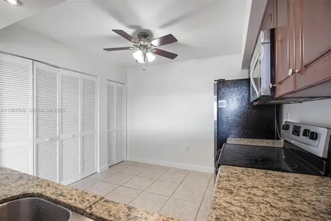 9040 SW 125th Avenue Miami FL 33186