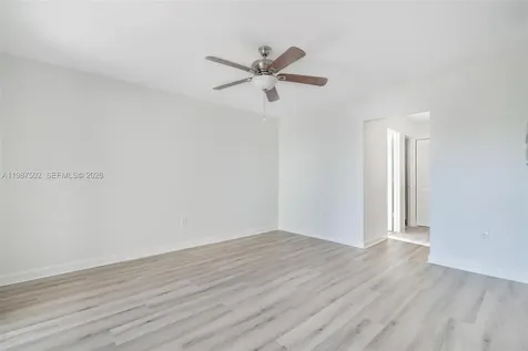 9040 SW 125th Avenue Miami FL 33186