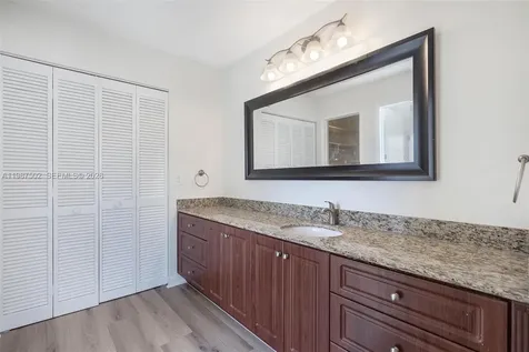 9040 SW 125th Avenue Miami FL 33186