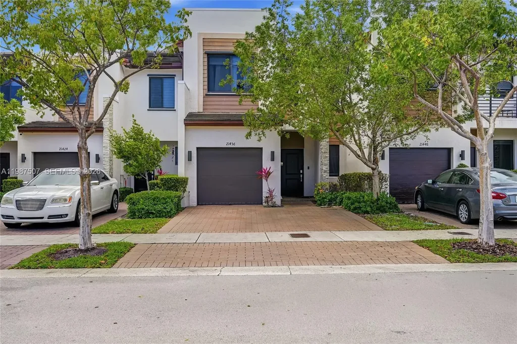 21436 NE 2nd Court Miami FL 33179