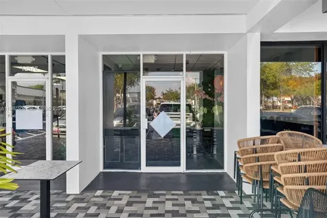 Restaurant For Sale In The Heart Of Kendall Kendall FL 33186