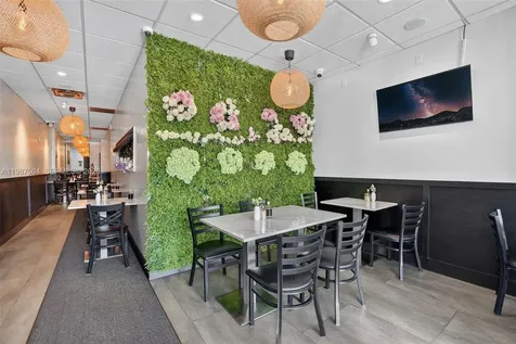 Restaurant For Sale In The Heart Of Kendall Kendall FL 33186