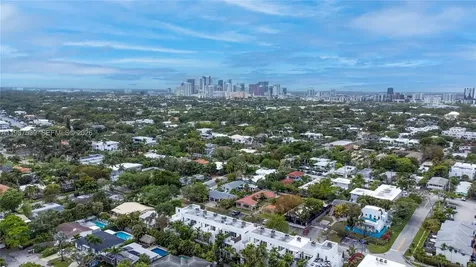 820 NE 19th Avenue Fort Lauderdale FL 33304