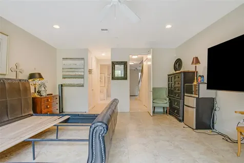 820 NE 19th Avenue Fort Lauderdale FL 33304
