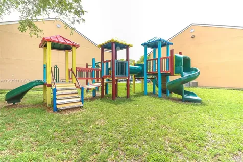2157 SW 80th Terrace Miramar FL 33025