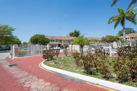 2157 SW 80th Terrace Miramar FL 33025