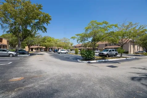 2157 SW 80th Terrace Miramar FL 33025