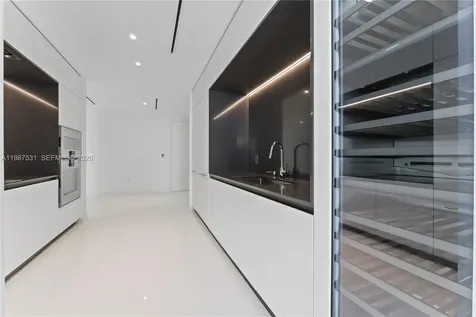300 Biscayne Boulevard Way Miami FL 33131