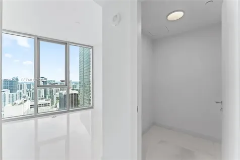 300 Biscayne Boulevard Way Miami FL 33131