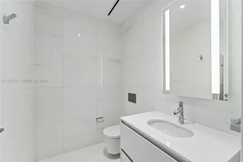 300 Biscayne Boulevard Way Miami FL 33131