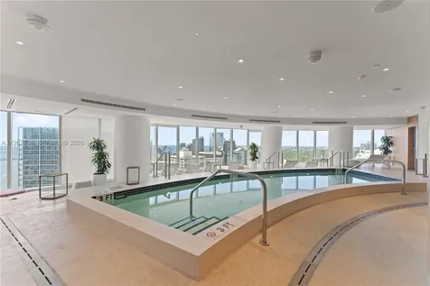 300 Biscayne Boulevard Way Miami FL 33131