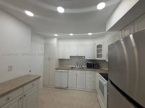 300 Bayview Drive Sunny Isles Beach FL 33160