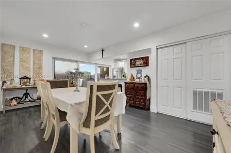 12324 SW 111th S Canal Street Road Miami FL 33186