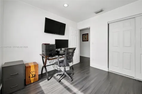 12324 SW 111th S Canal Street Road Miami FL 33186