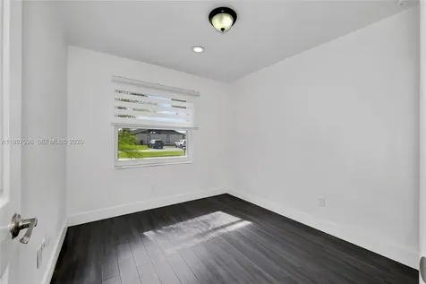 12324 SW 111th S Canal Street Road Miami FL 33186