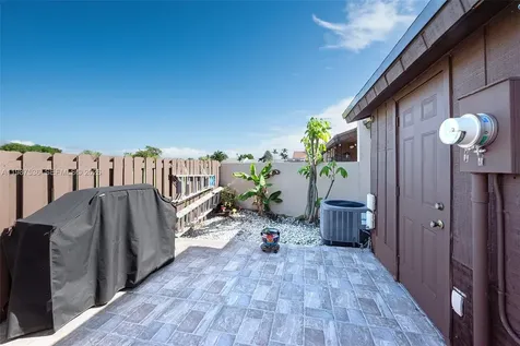 12324 SW 111th S Canal Street Road Miami FL 33186
