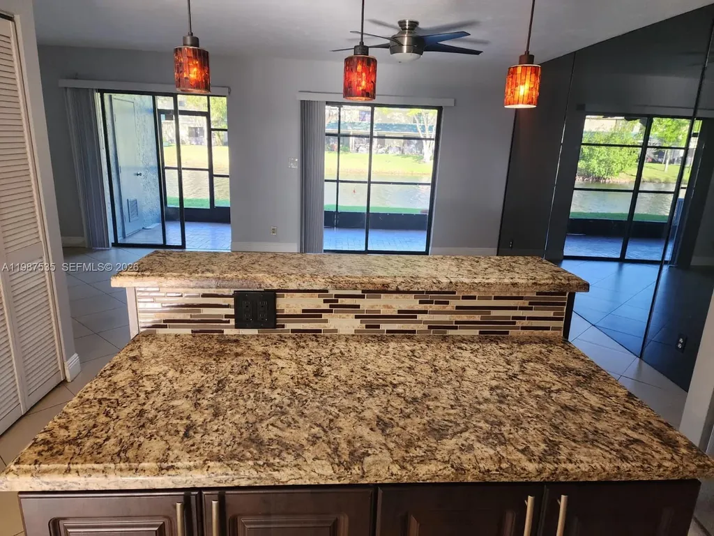 537 N University Drive Plantation FL 33324