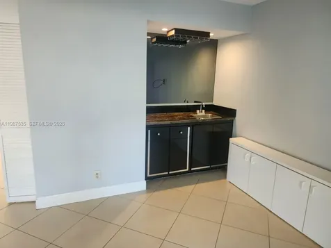 537 N University Drive Plantation FL 33324