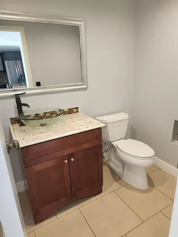 537 N University Drive Plantation FL 33324