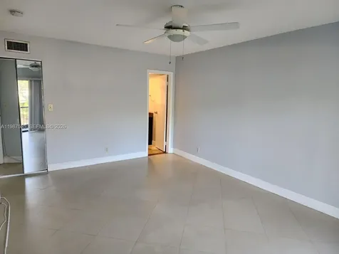 537 N University Drive Plantation FL 33324