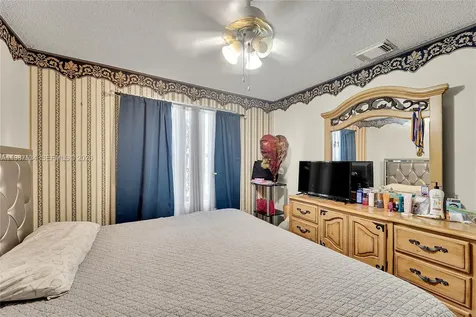 3115 NW 65th Street Miami FL 33147