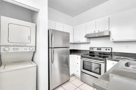 1701 NW 96th Terrace Pembroke Pines FL 33024
