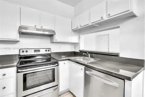 1701 NW 96th Terrace Pembroke Pines FL 33024