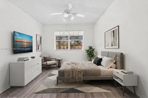 1701 NW 96th Terrace Pembroke Pines FL 33024