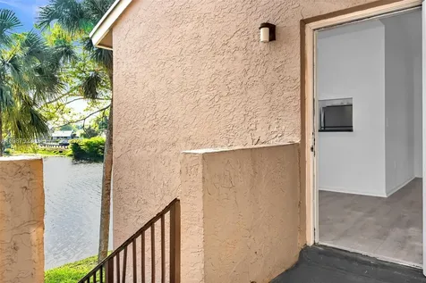 1701 NW 96th Terrace Pembroke Pines FL 33024