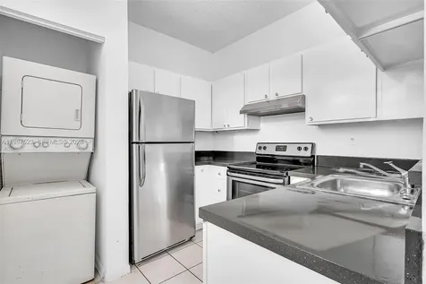 1701 NW 96th Terrace Pembroke Pines FL 33024