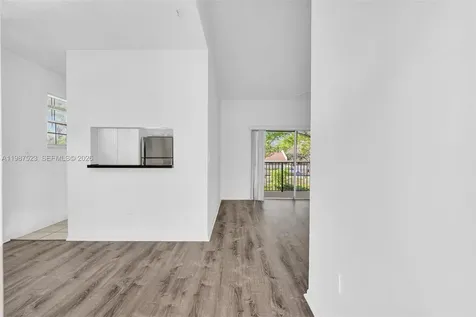 1701 NW 96th Terrace Pembroke Pines FL 33024