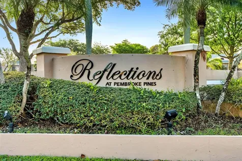 1701 NW 96th Terrace Pembroke Pines FL 33024