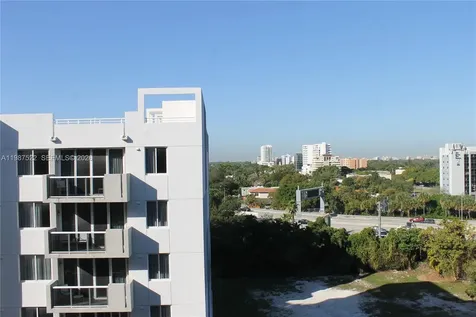 201 SW 17th Road Miami FL 33129