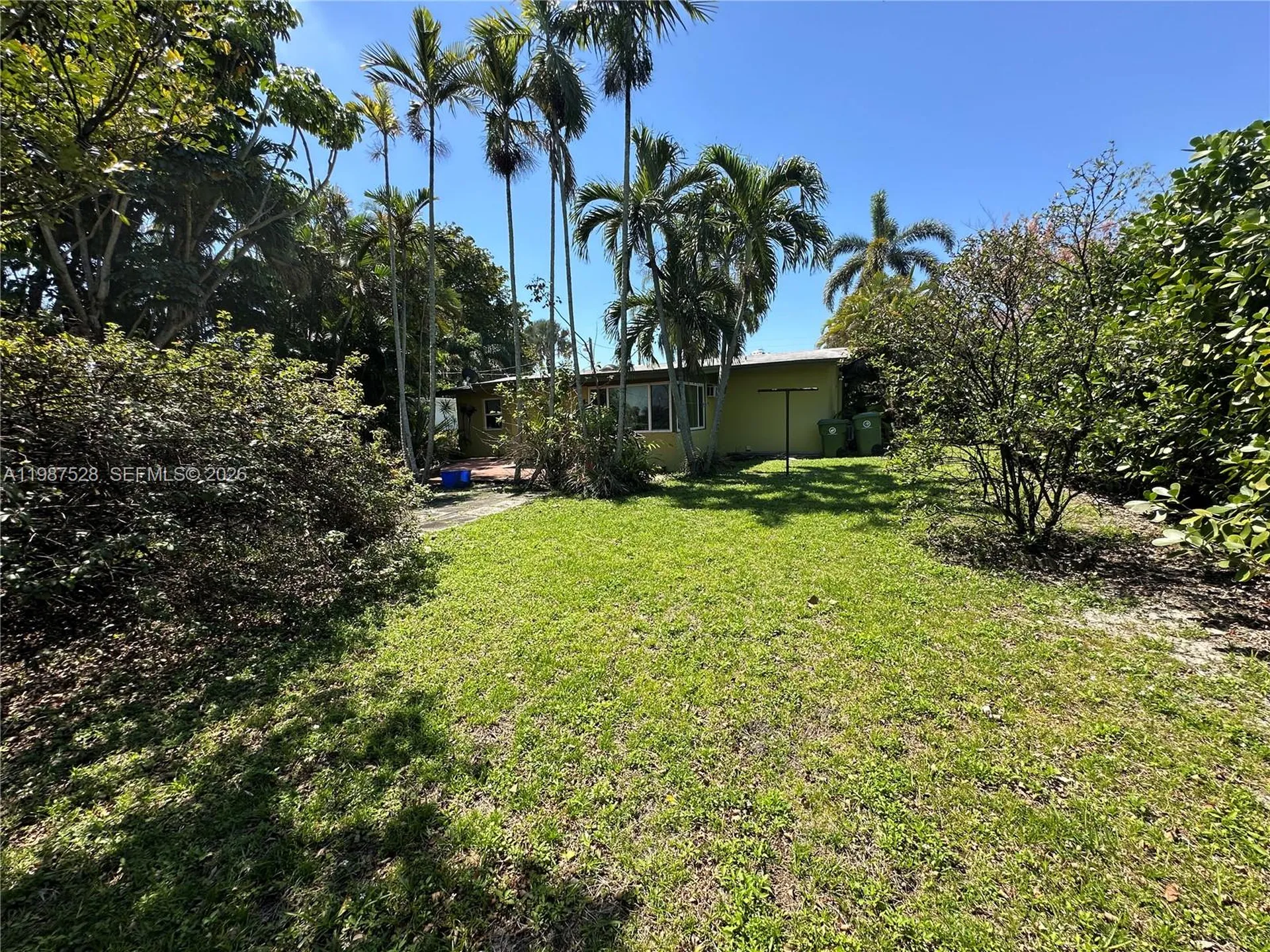 2490 Andros Lane Fort Lauderdale FL 33312