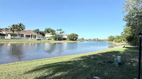 1392 Canary Island Drive Weston FL 33327