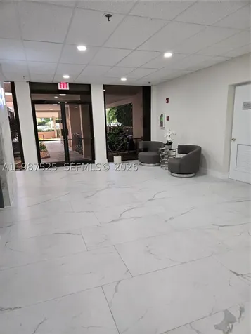 900 NE 195th Street Miami FL 33179