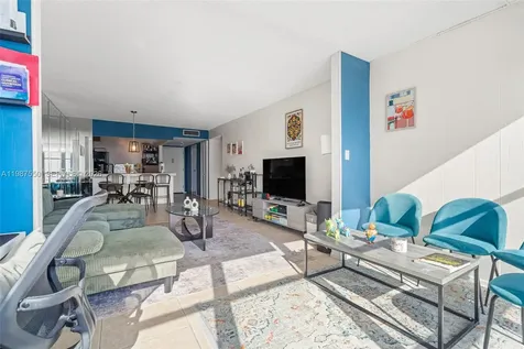 Hallandale Beach FL 33009