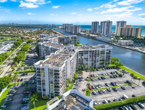 Hallandale Beach FL 33009